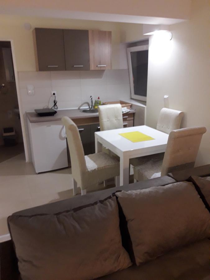 Apartman Mn Vrnjačka Banja Exteriör bild